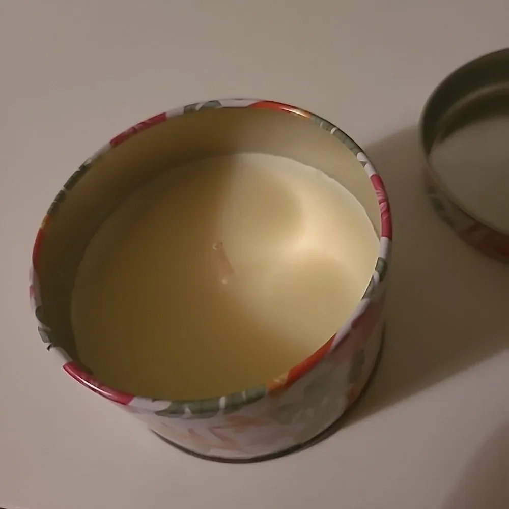 Cintronwlla Candle